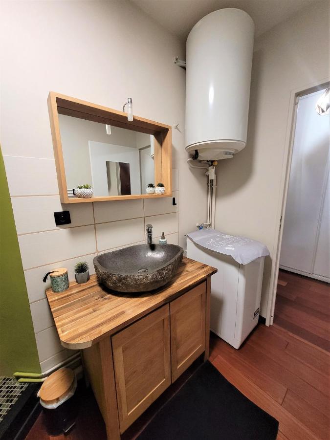 Nid Douillet Plein De Charme Avec Parking Gratuit Apartment Chantilly Ngoại thất bức ảnh